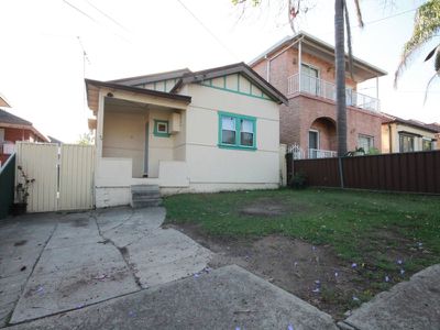 36 Benaroon Road, Lakemba