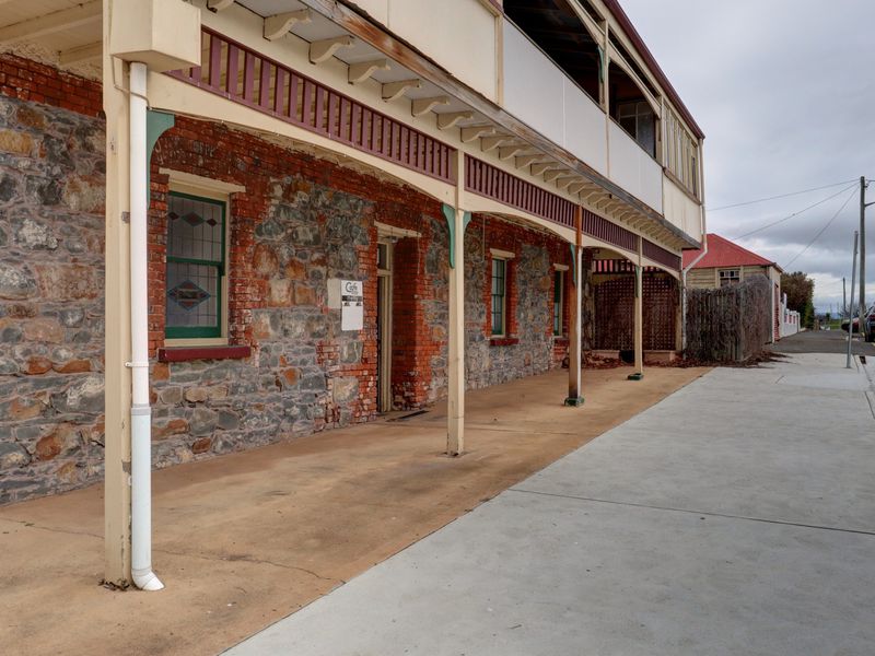 Shop 1 / 100 High Street, Campbell Town