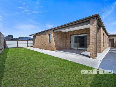 7 Ravenswood Avenue, Clyde