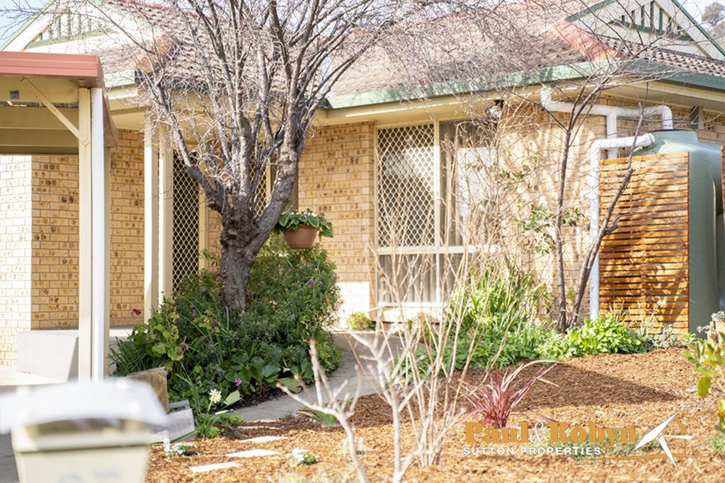 27 Smeaton Circuit, Banks