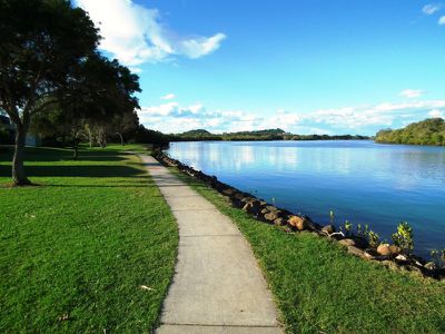 12 Sunset Boulevarde, Tweed Heads West