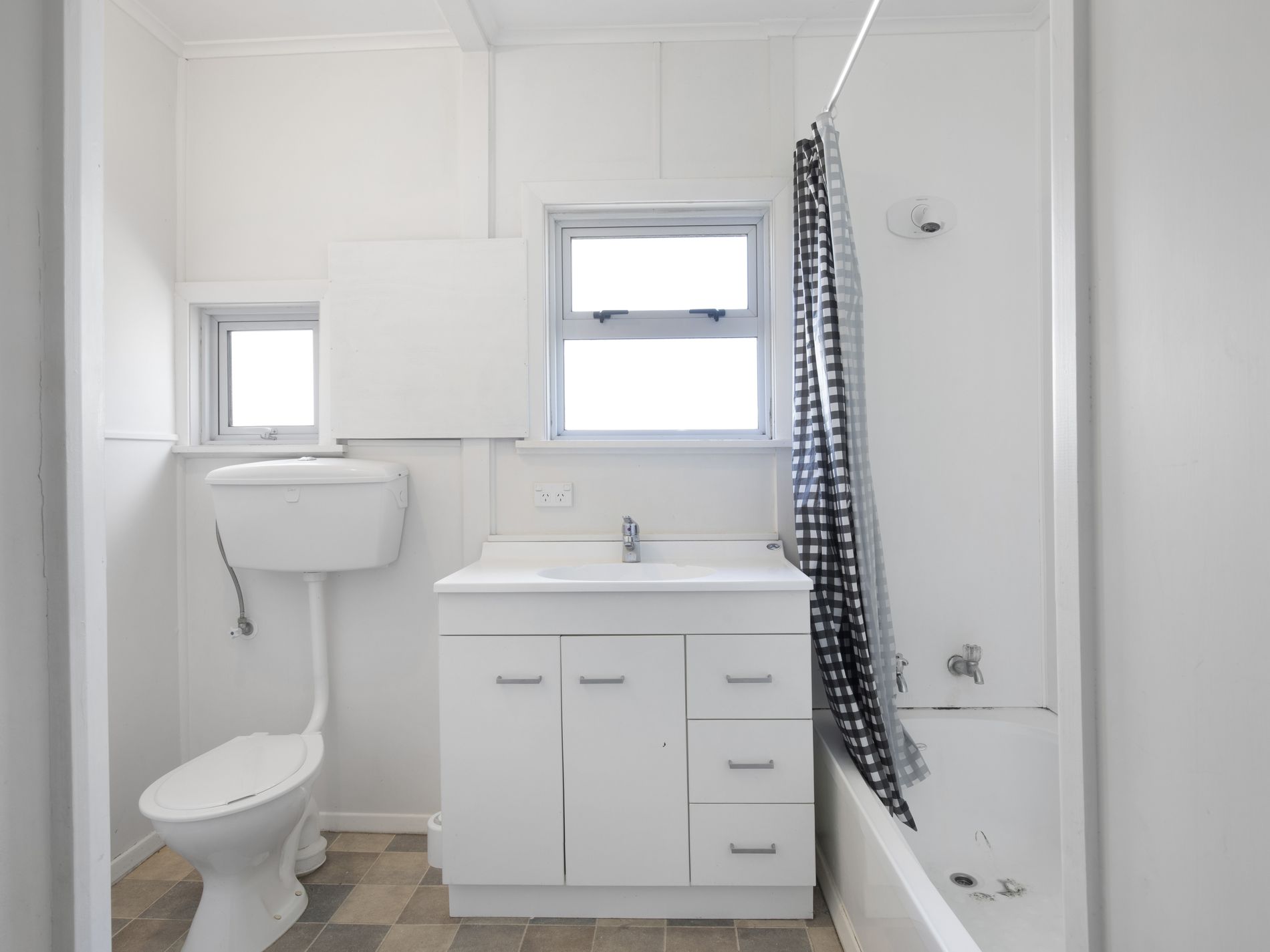 68 Moana Street, Otaki Beach