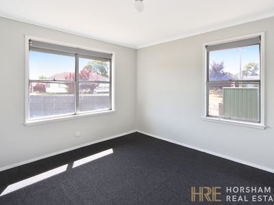 72 Albert Street, Horsham