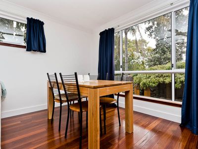 33 Hillside Crescent, Maylands