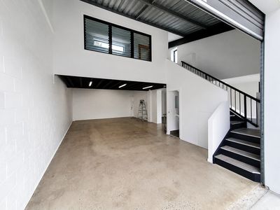 1 / 12 Simpson Street, Kirra