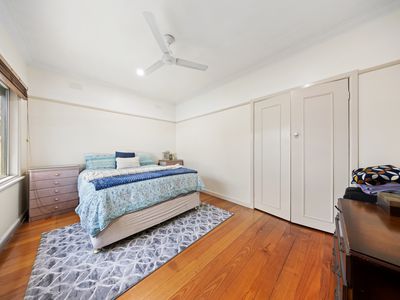 18 Buckley Street, Sale