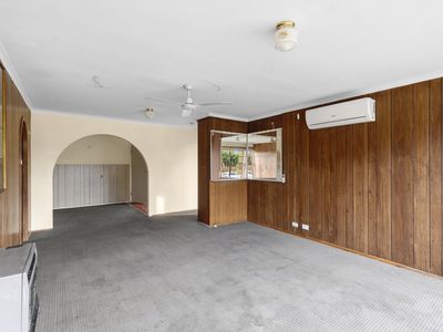 45 Hibiscus Crescent, Newcomb