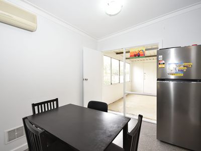 16 Banyard Avenue, Kelmscott