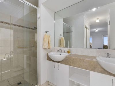 19 Doyle Cres, Seymour