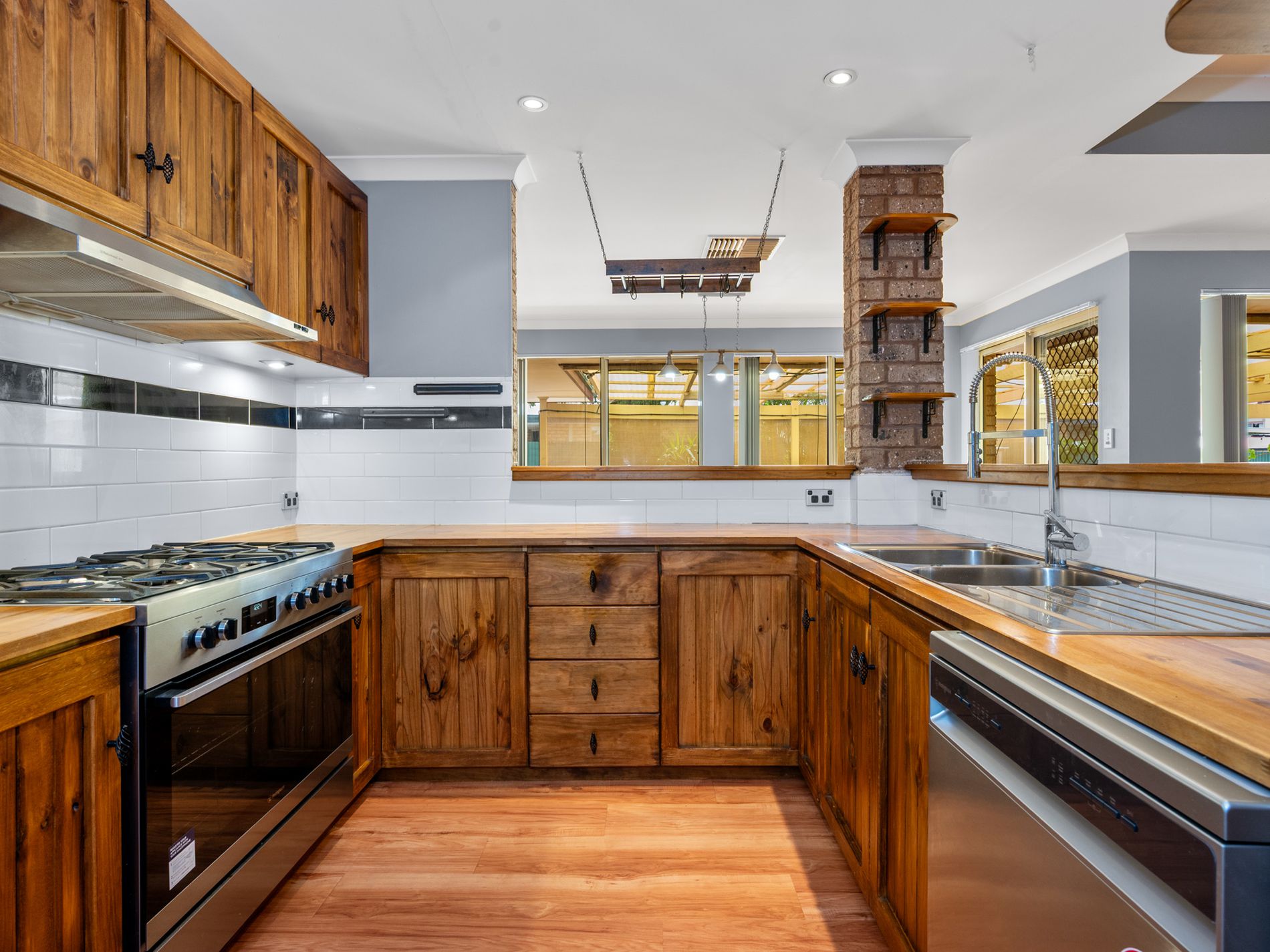 43 Rainsford Loop, Boulder
