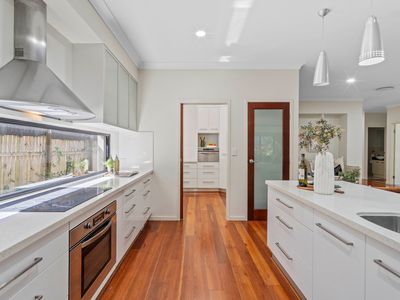 43 Ambrose Drive, Augustine Heights