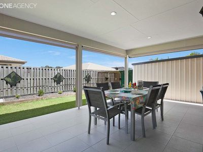 14 Mawson Court, Urraween