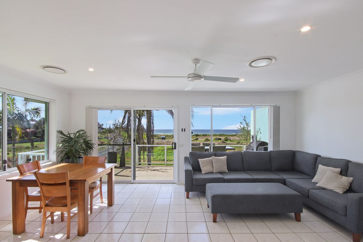 3 / 1 Warbler Crescent, North Narooma