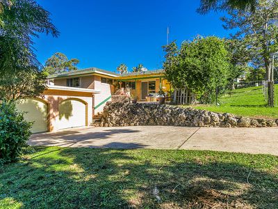 10 Wirree Drive, Ocean Shores