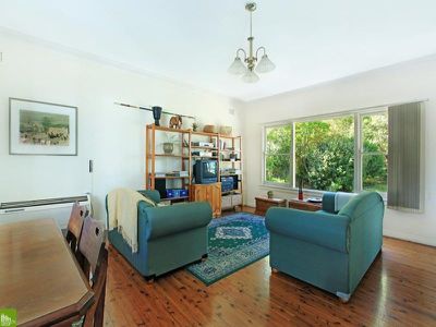 9 Nob Hill Dr, Oak Flats