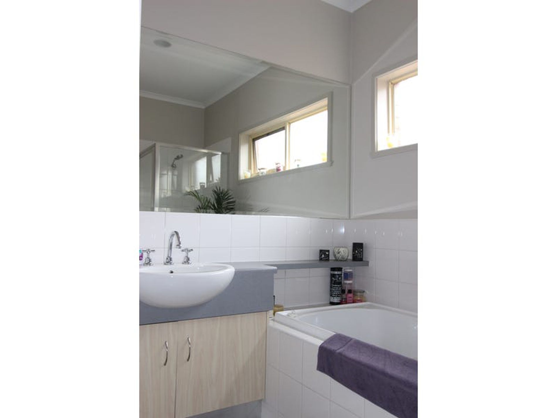 8 / 143 Barrabool Road, Highton