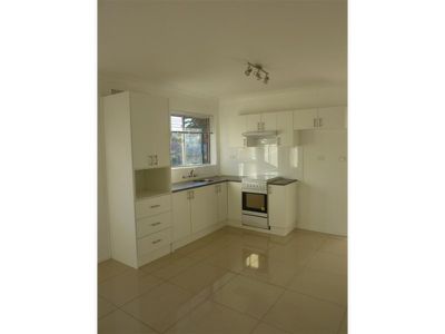 10 / 15 Robinson Street, Wollongong