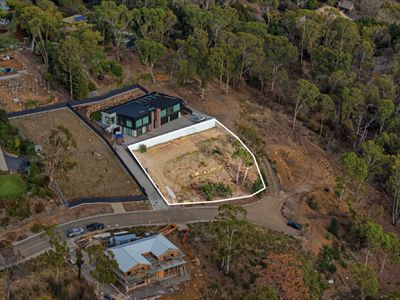 64 Peel Street West, West Launceston