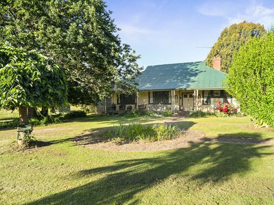 120 Shanks Lane, Boorolite