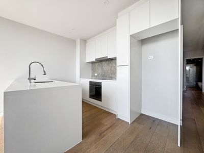 204 / 33 racecourse road, North Melbourne