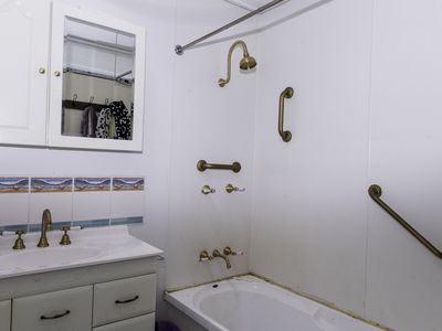 198 Burkes Road, Booie