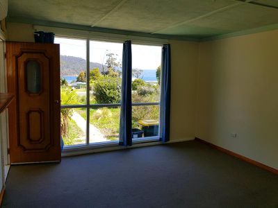6682 Channel Highway, Deep Bay