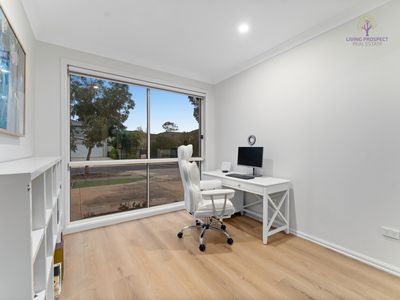 44 Scenic Drive, Point Cook
