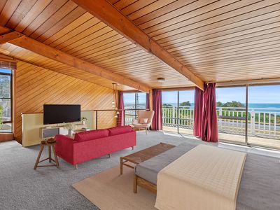 107 Old Bass Highway, Wynyard
