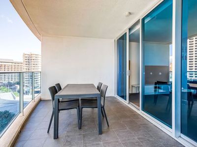 10504 / 3113 Surfers Paradise Boulevard, Surfers Paradise