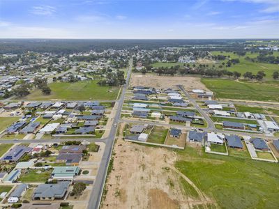 86 Bruton Street, Tocumwal