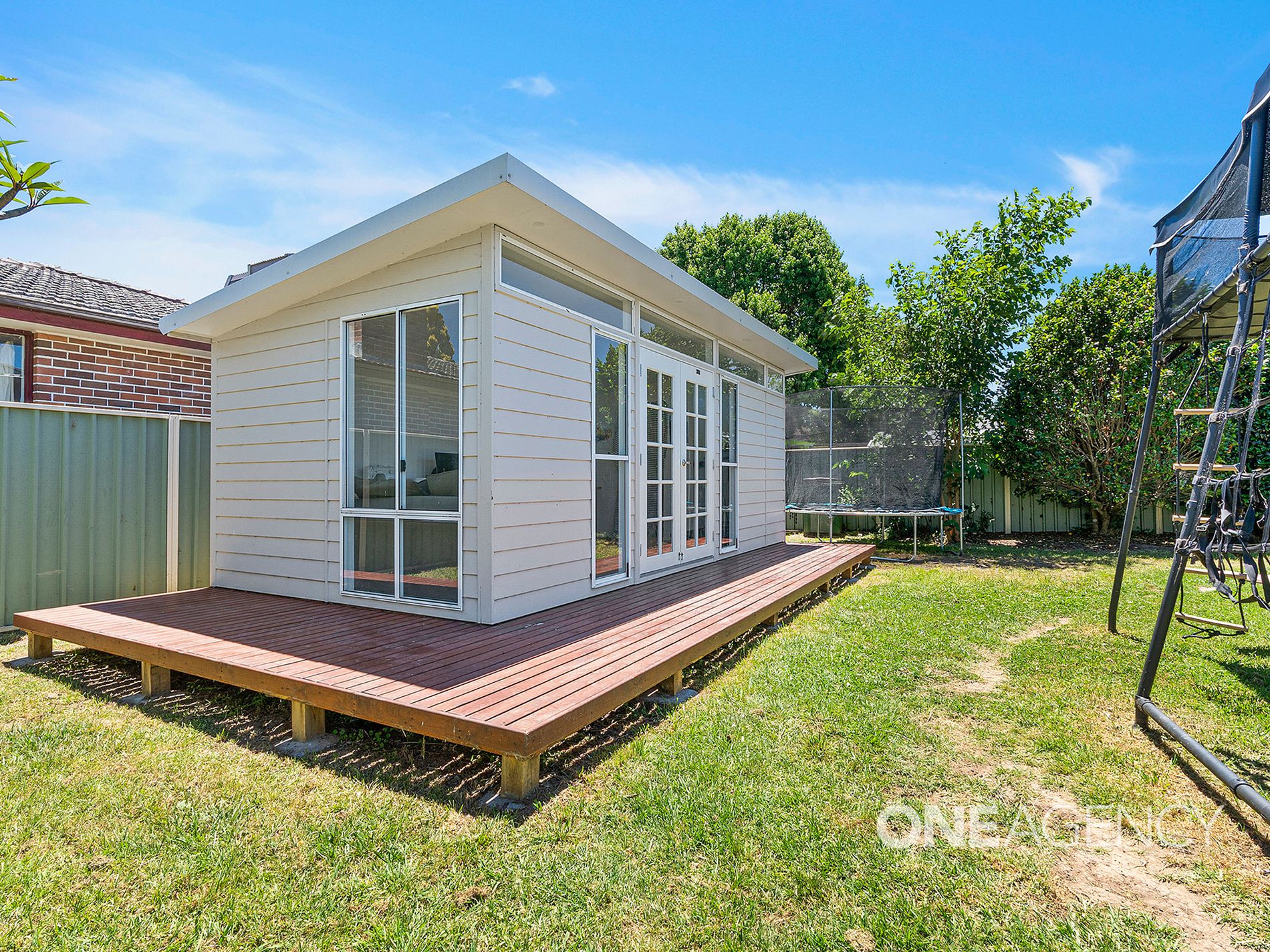 3 Lyrebird Drive, Nowra