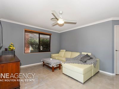 12 Trinity Close, Forest Lake