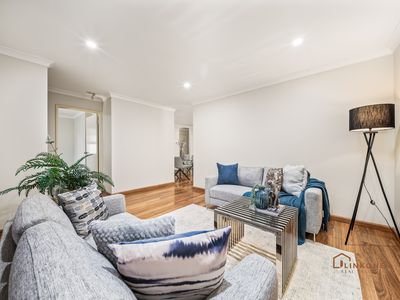 2 / 94 Hobbs Avenue, Como