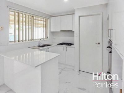 5 Sherborne Place, Glendenning