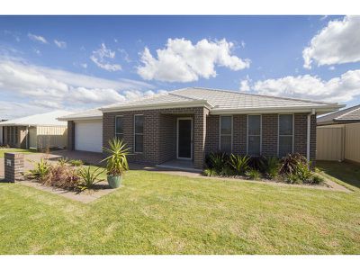 20 Hindmarsh Esplanade, Dubbo