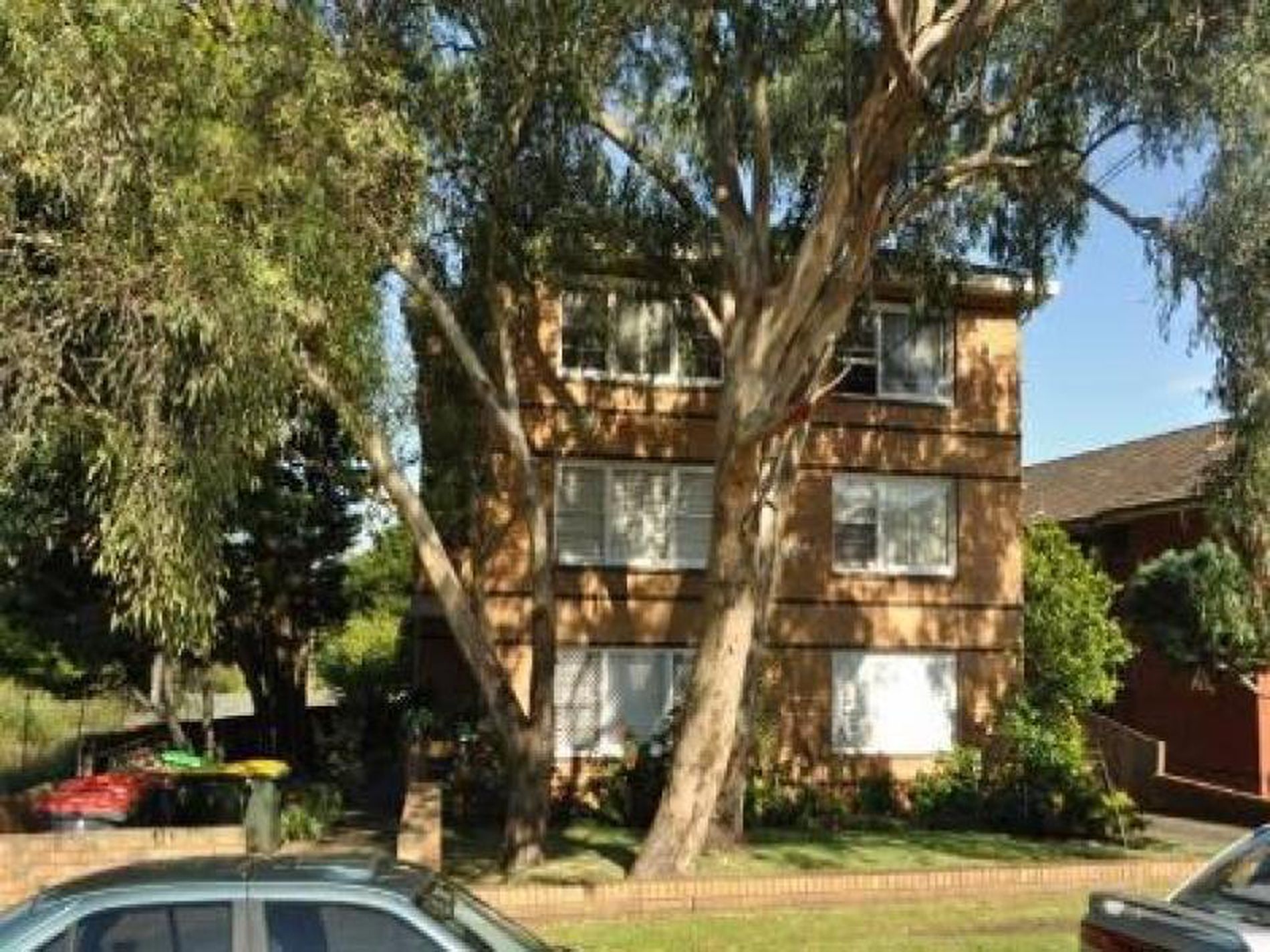 2 Shadforth Street, Wiley Park