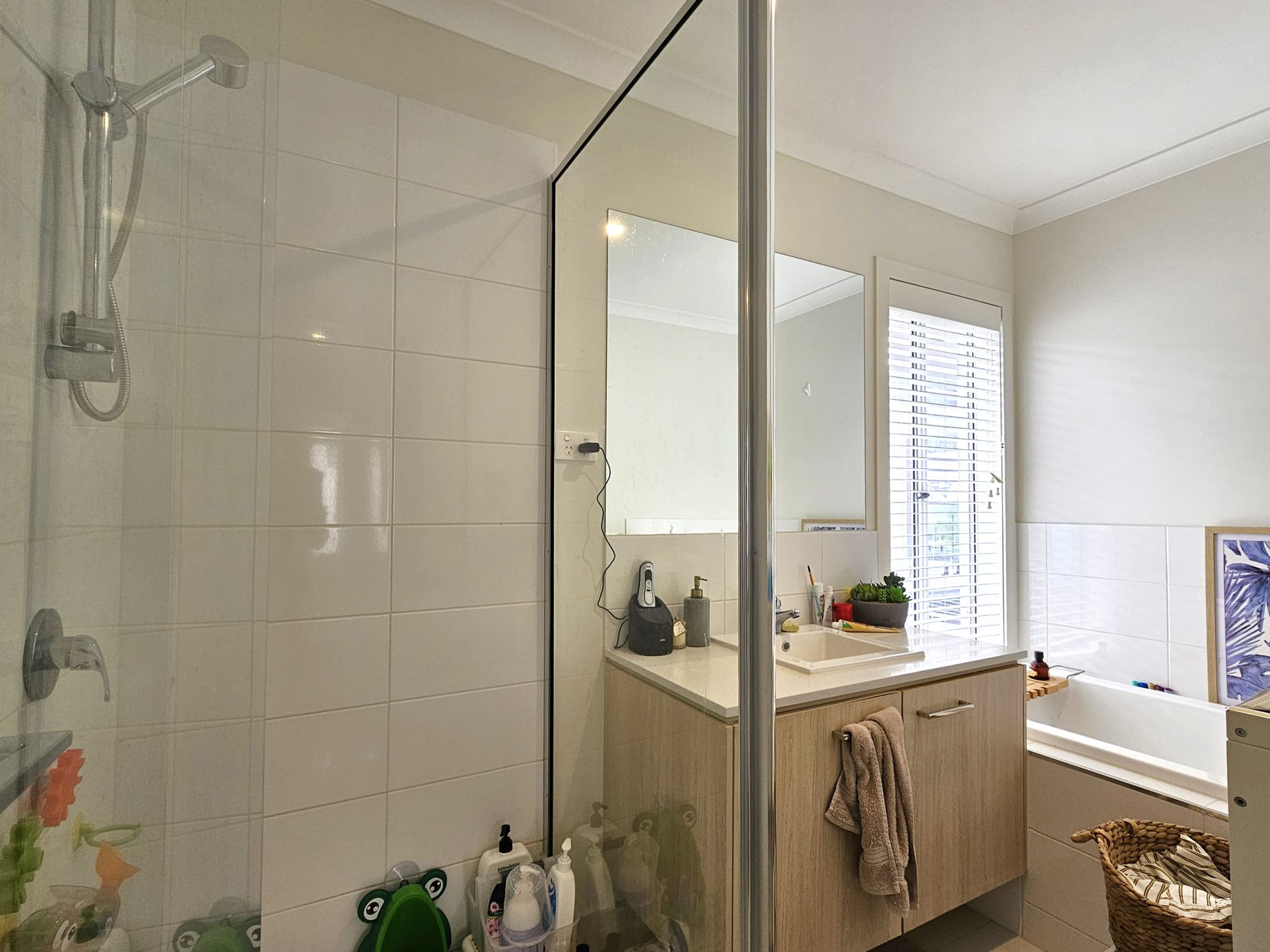 27 Abbots Avenue, Williams Landing