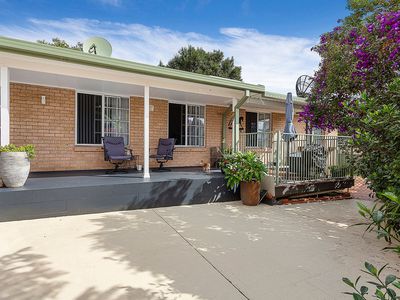 42 Tarra Crescent, Oak Flats