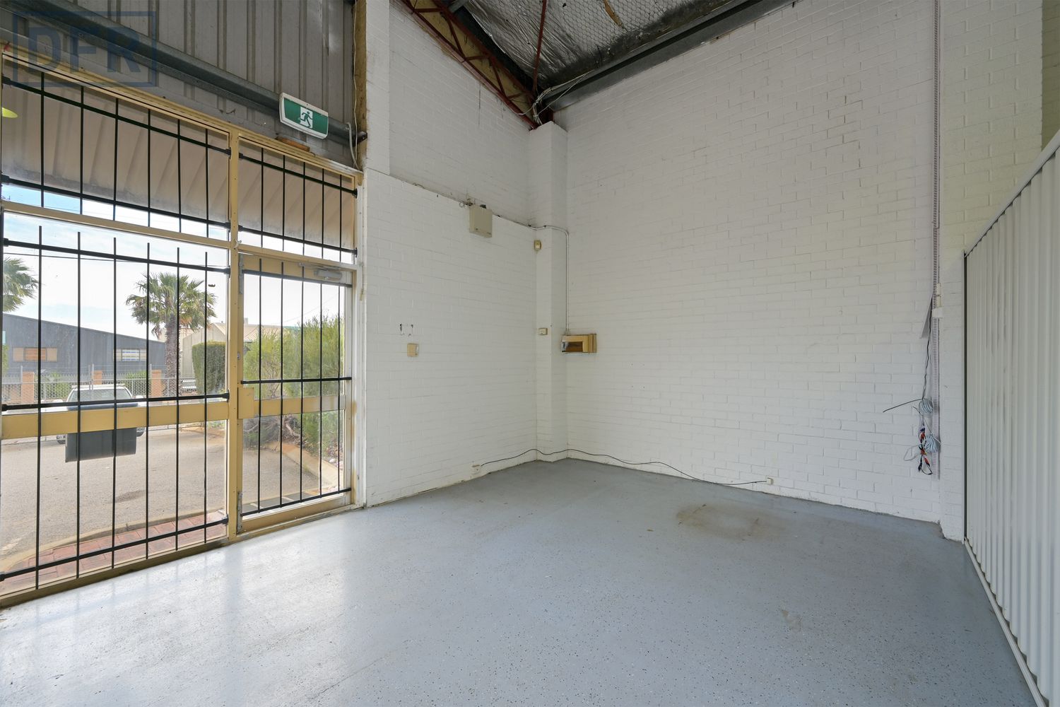1 / 4 Pusey Road, Cockburn Central