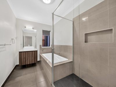 28 Hounslow Drive, Wyndham Vale