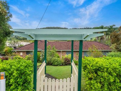 138 Leycester Road, Leycester
