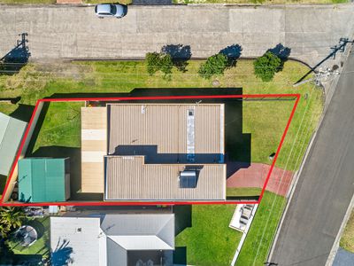 14 The Boulevarde, Oak Flats