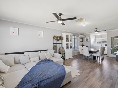 94 Morley Drive East, Morley