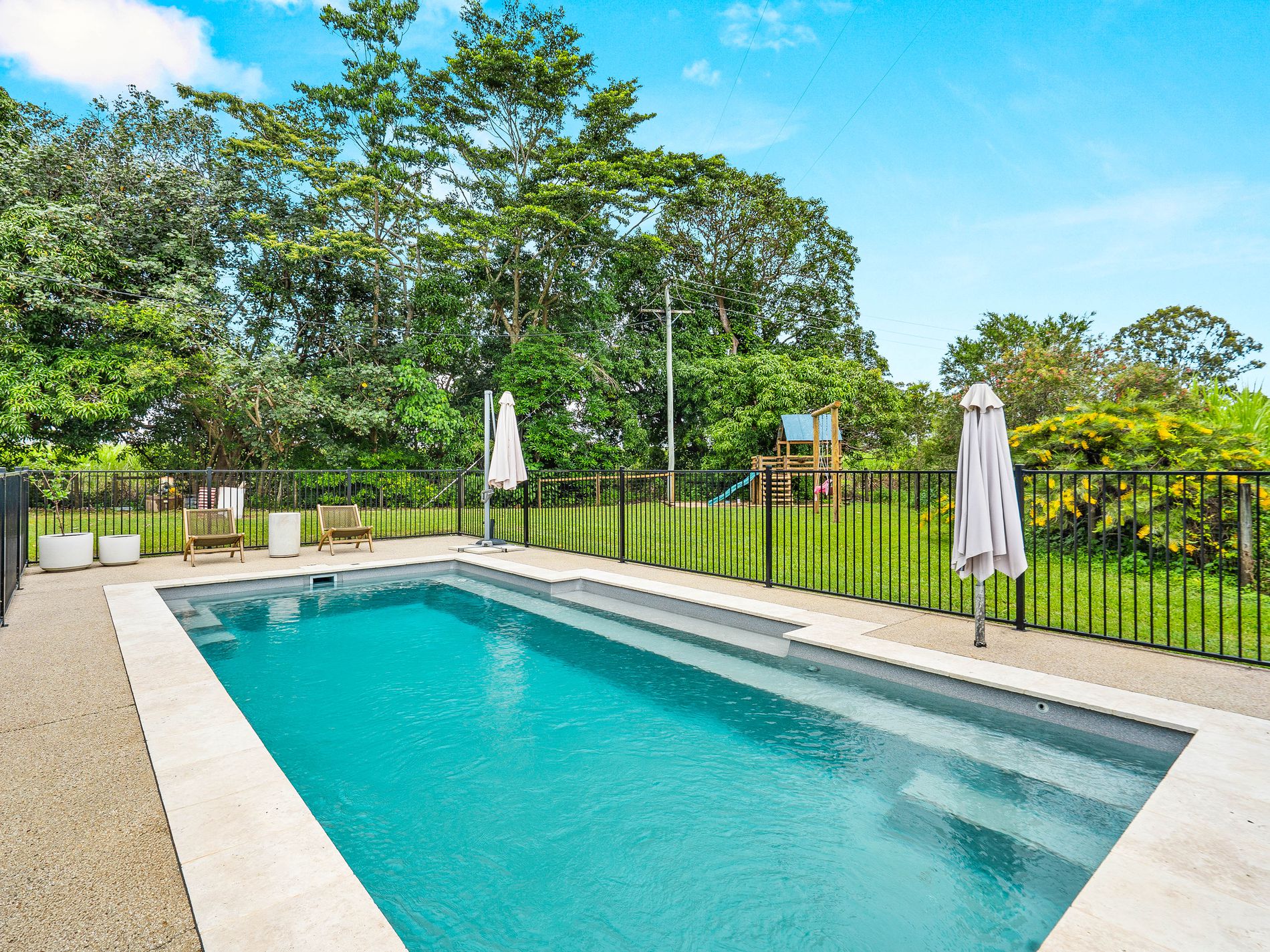 222 Mcdermotts Road, Calen