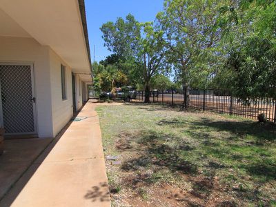 1 / 8 Erythrina Street, Kununurra