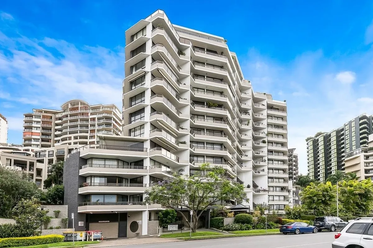52 / 26 Lower River Terrace, South Brisbane