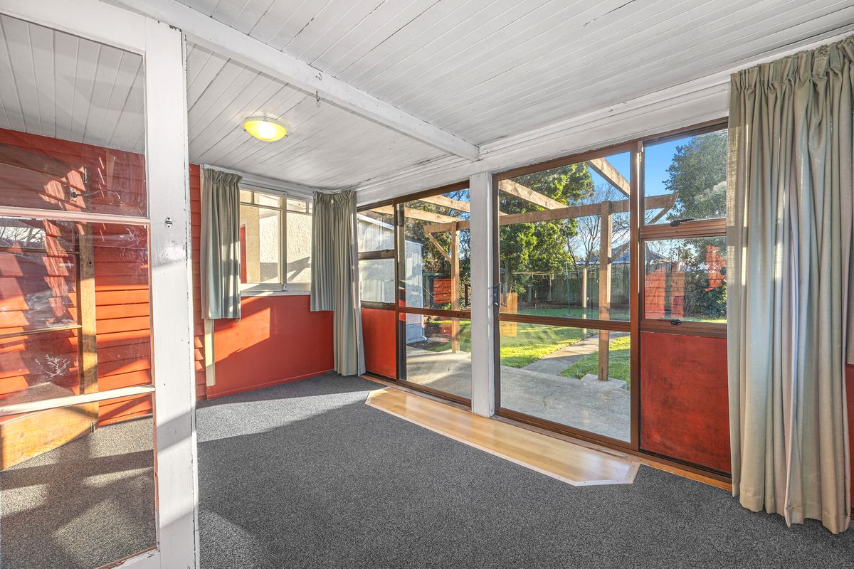 50 Lindsay Street, Edgeware