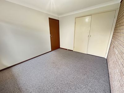 2B Rivergum Place, Dubbo