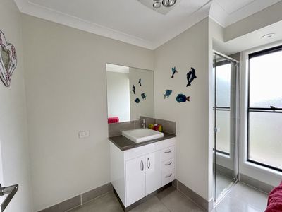 3 Dougan Street, Point Vernon
