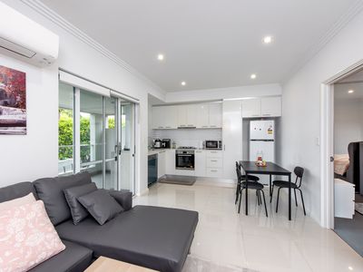 8/90 Albert Street, Osborne Park